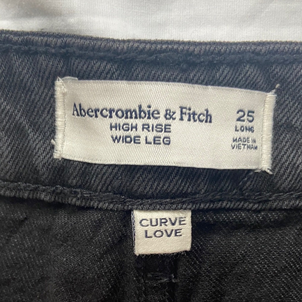 Abercrombie & Fitch Curve Love High Rise Wide Leg Jeans Womens Size 25 Long NWT - Picture 2 of 9